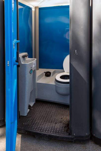 Best Local porta potty services  in Cloverleaf, TX